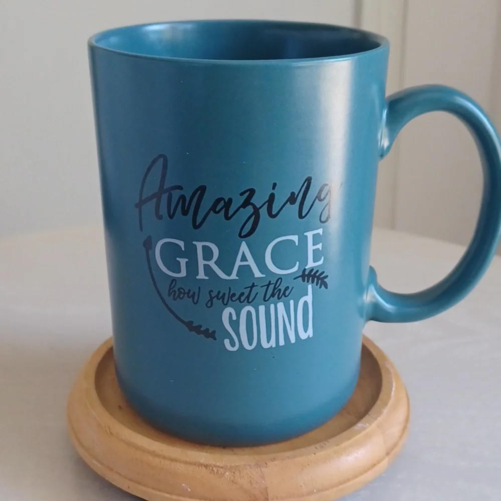 26 Oz "Amazing Grace How Sweet The Sound" Mug From Boston Warehouse Trading Corp - Picture 5 of 10